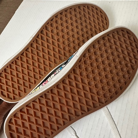 Vans Authentic Kevin Lyons Truth Monster Print Sneakers Womens 7 Mens 5.5 Multi - Picture 6 of 10